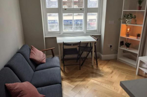 Snug 1BD Flat in the Heart of London - Clerkenwell